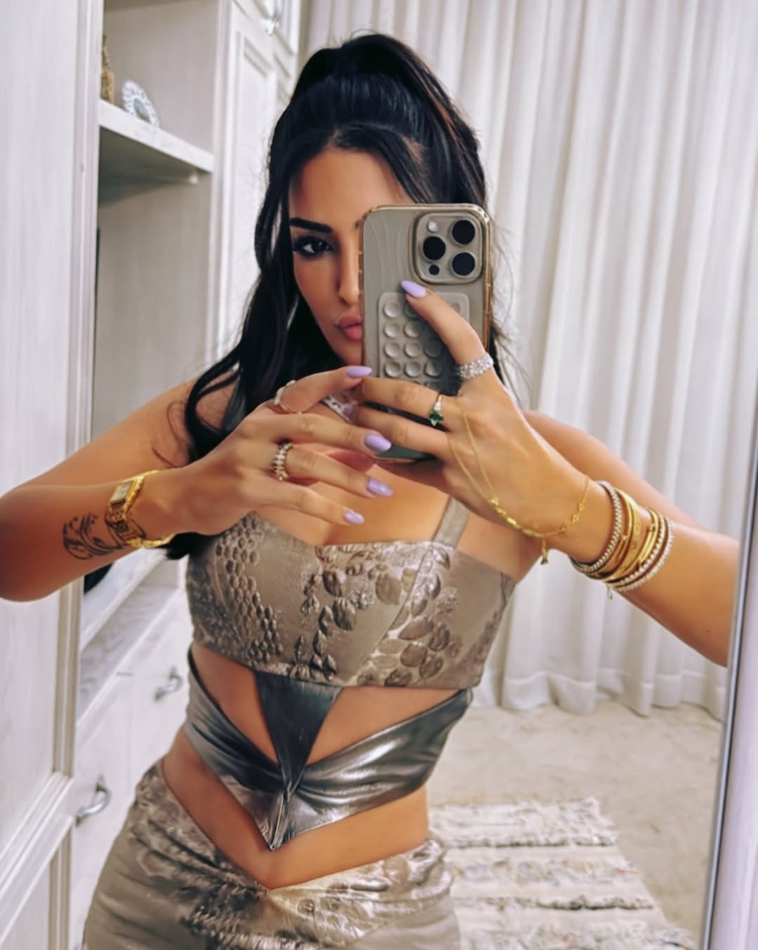 The Silver Shimmery Cachemir Set